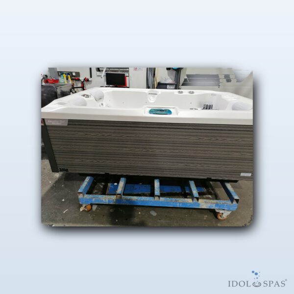 Whirlpool Corall Imperial für 3 Personen (216×150×74 cm) - Obrázek 2