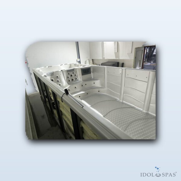 Swim Spa Nautilus XL (2× SpaTouch2, Balboa BP2100) - Obrázek 4