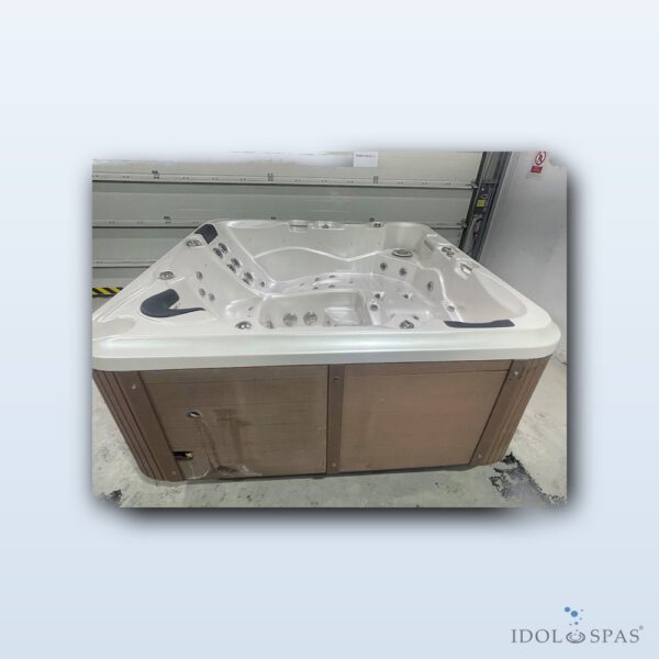 Whirlpool Delphina 3. Generation für 5 Personen (230×216×92 cm) - Obrázek 4