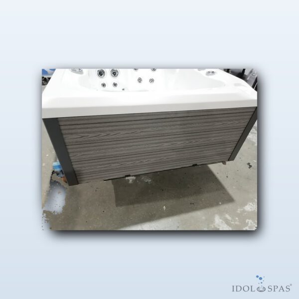 Whirlpool Corall Imperial für 3 Personen (216×150×74 cm) - Obrázek 5