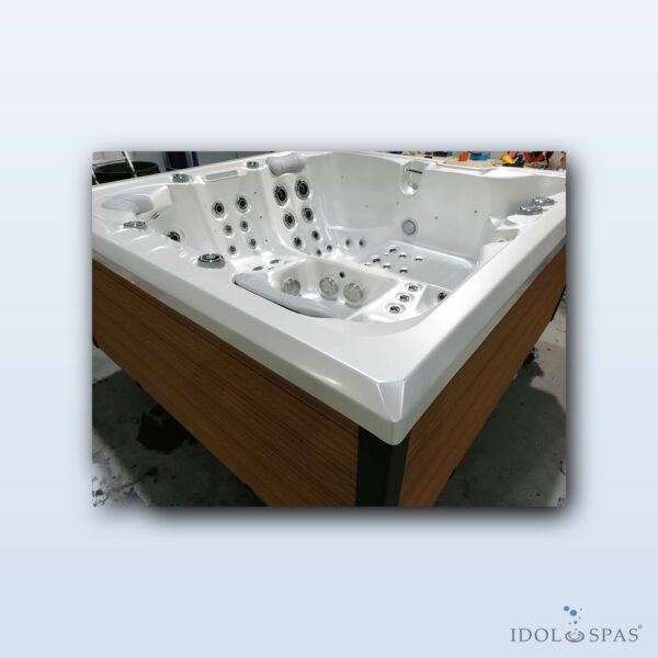 Whirlpool Marlin Geometric für 5 Personen (200×200×92 cm) - Obrázek 13
