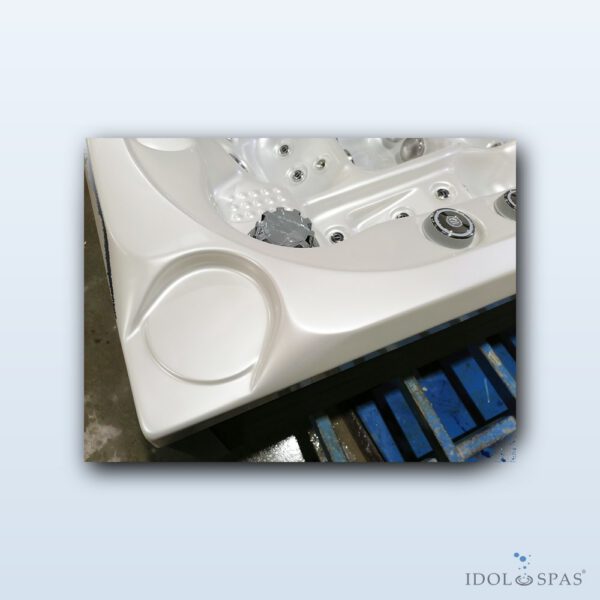 Whirlpool Corall Imperial für 3 Personen (216×150×74 cm) - Obrázek 15