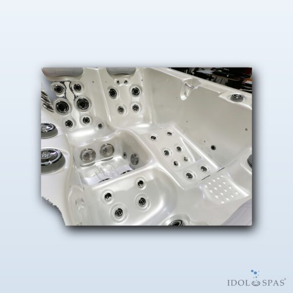 Whirlpool Corall Imperial für 3 Personen (216×150×74 cm) - Obrázek 29